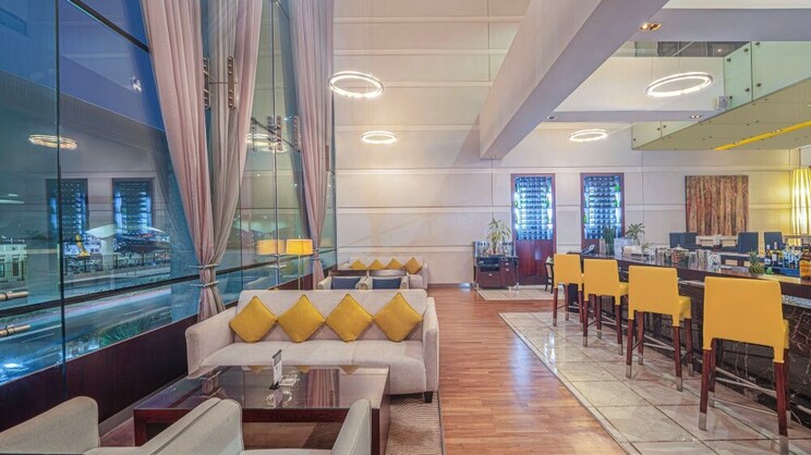 Hyatt Regency Dubai & The Galleria Residence